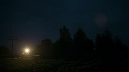 开往乡村的夜班列车[]