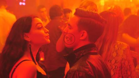 情侣在夜店跳舞[免费商用]