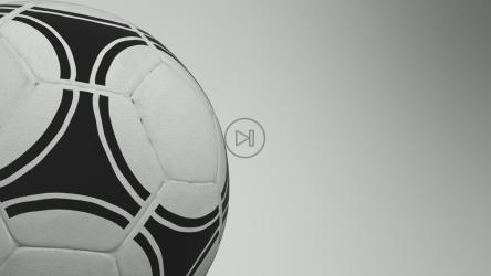 球在白色背景上旋转[4K]