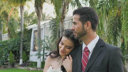 新婚夫妇微笑[免费商用]