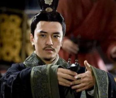 汉景帝推行的《削藩策》与七国之乱的关系