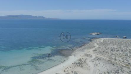 从自然海岸俯瞰地平线[免费商用]