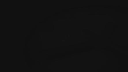 圆形时钟——一个在黑暗中被照亮的非常近的镜头[免费商用]