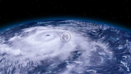 大型天气系统形成的卫星视图[]