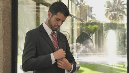 新郎婚礼前的肖像[免费商用]