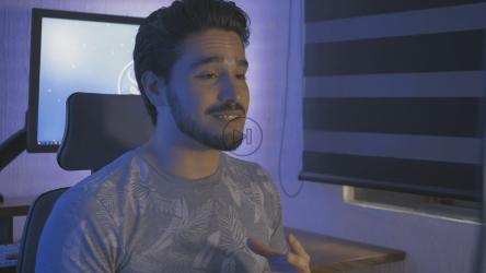 Youtuber视频博客在他的工作室[免费商用]