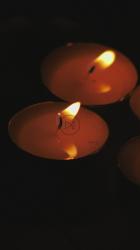 蜡烛中的火焰熄灭[免费商用竖屏]