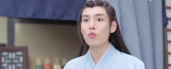 《小女霓裳》_第11集_分集剧情