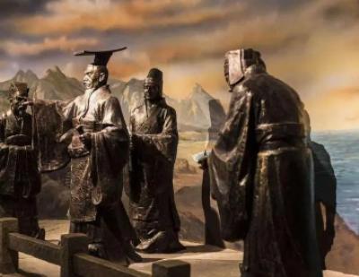 秦朝一共有几位皇帝？分别是哪一年去世的？