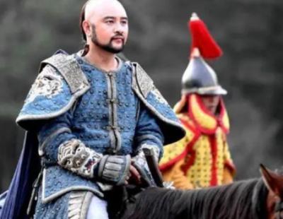 多尔衮和鳌拜的关系怎么样？鳌拜怕多尔衮吗？