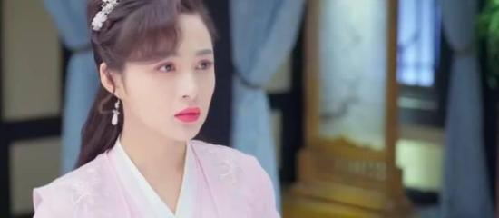 《小女霓裳》_第15集_分集剧情