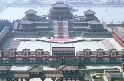 阿房宫读音的变迁：历史、文化与语言的交织