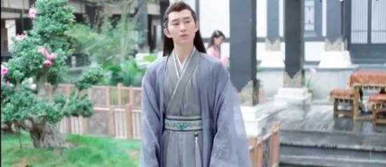 《小女霓裳》_第13集_分集剧情