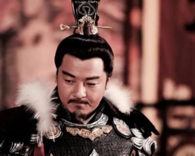 柴荣登基后的辉煌篇章：经济、外交与文教的卓越成就