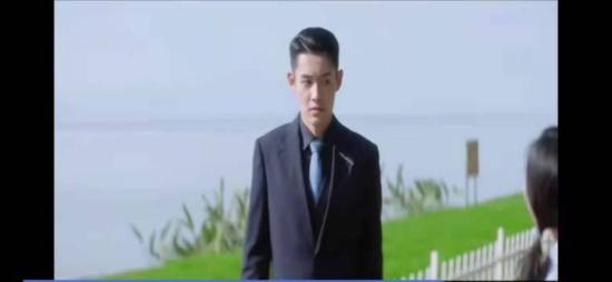 《恋爱生物钟》_第1集_分集剧情