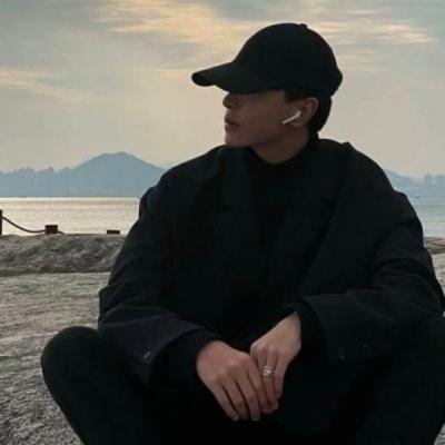 【励志】蜗牛爬上泰山的励志作文（蜗牛爬泰山作文800字议论文）