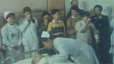 1997年邓小平去世后，妻子卓琳给江泽民写信，提了五点要求！