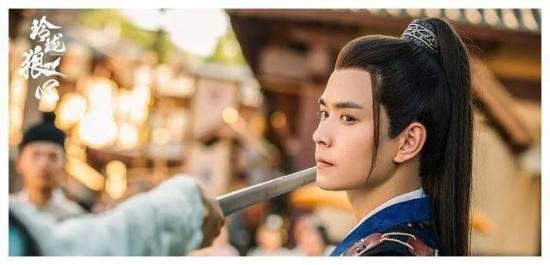 《玲珑狼心》_第23集_分集剧情