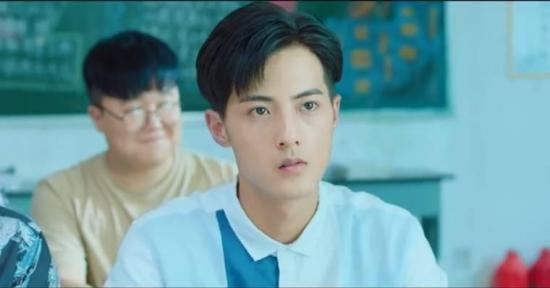 《我在窗口遇见他》_第18集_分集剧情