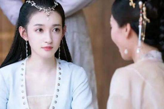 《玲珑狼心》_第2集_分集剧情