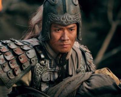 庞德打得过赵云吗？庞德和赵云谁更厉害？