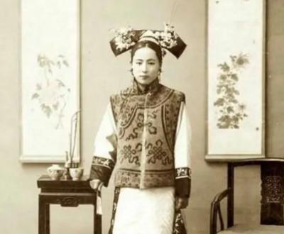 格格这个称呼最早起于什么时候?什么人被称为格格?