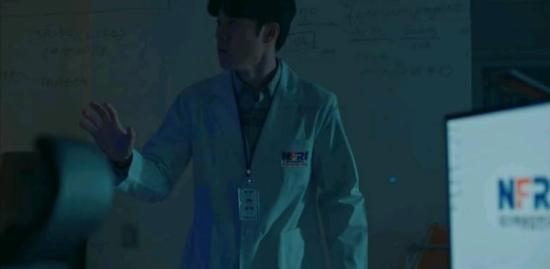 《爱我的间谍》_第9集_分集剧情