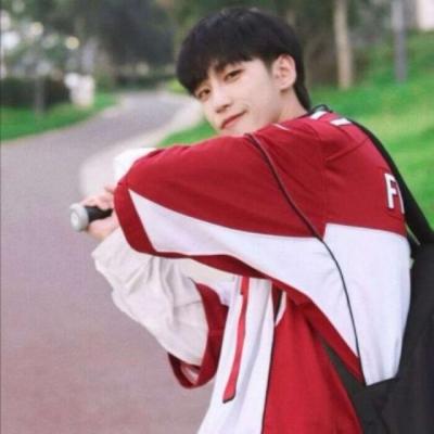 【唯美】描写波斯菊盛开的句子（形容波斯菊的语句）