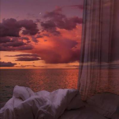 【爱情】爱情需要留白的文案（关于爱情的文案遗憾）