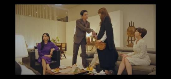 《顶楼》_第13集_分集剧情