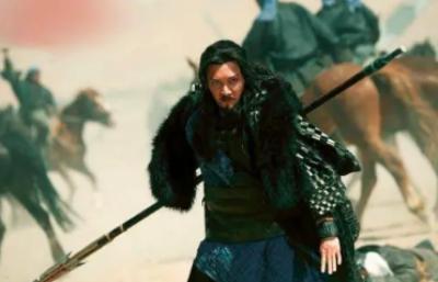 围困与背叛：章邯的困境与项羽的不救援