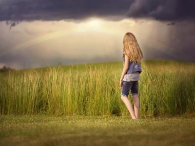 【爱情】男人心目中的爱情的句子（男人在恋爱的句子）