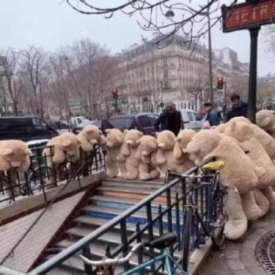 【经典】月嫂下户多想抱一抱文案（月嫂下户离别词）