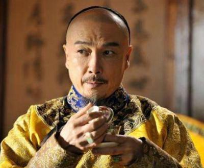 探究清朝衰败的根源：嘉庆皇帝时期的起点