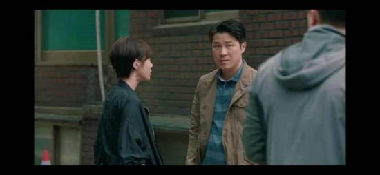 《惊奇的传闻》_第1集_分集剧情