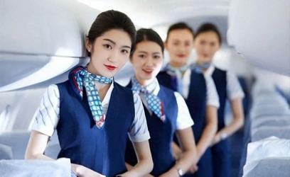 空姐的脖子上为什么都要系一条丝巾？