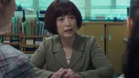 《家和万事惊》解说文案《家和万事惊》：一块广告牌，一本生活经