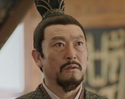 廖立被贬为庶人的原因：失宠与政治斗争