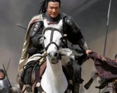 三国巅峰对决：文鸯与赵云的武艺较量