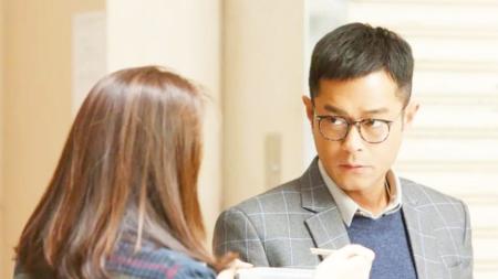 《家和万事惊》解说文案《家和万事惊》：一边怀旧一边大吃一惊
