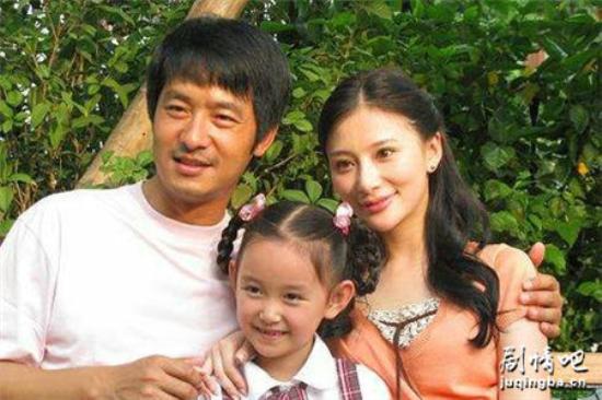 《亲爱的敌人》_第1-2集_分集剧情(1)