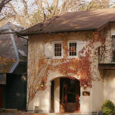 【经典】要看到他优秀的一面文案（他最大的魅力是你的想象力文案）