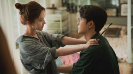 《玫瑰故事》太火了，没拍完就上星，刘亦菲《玫瑰故事》，不愧是都市剧王炸