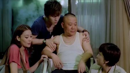 《车在囧途》解说文案《车在囧途》：一部细致的生活小品