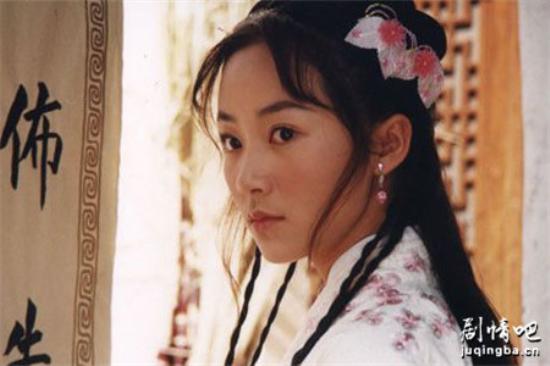 《江山美人》_第1-2集_分集剧情