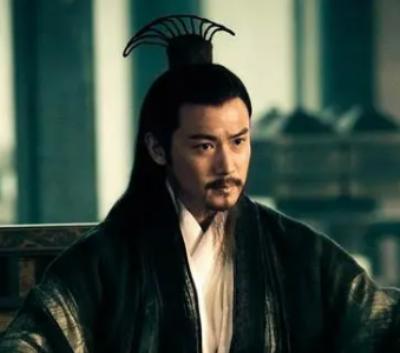 郭嘉与诸葛亮：两位传奇谋士的比较