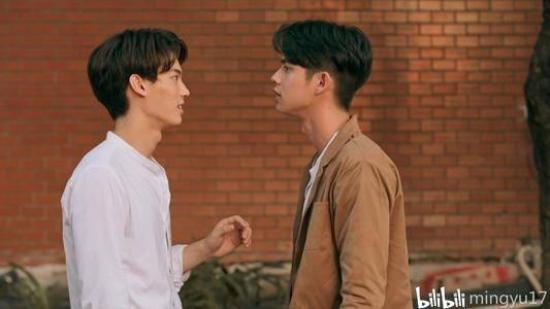 《只因我们天生一对》_第1集_分集剧情