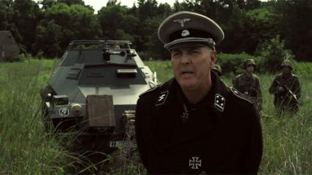 动作电影《秃鹰的巢穴》解说文案