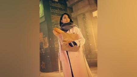 《超时空同居》解说文案《超时空同居》：雷佳音佟丽娅最甜蜜CP；时空穿越看清爱情真谛