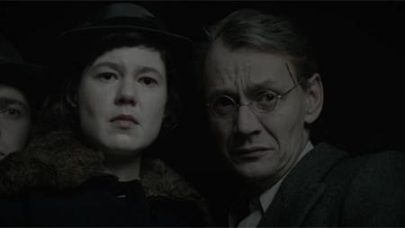 《玩具岛》【老炮】眼看邻居抱走自己的孩子,父母不但不生气,反而万分感激